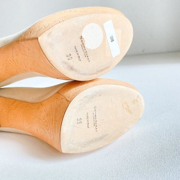 Donna Karan Collection Hand Tooled Detail Canvas Upper Beige Summer Heel… - Picture 9 of 10